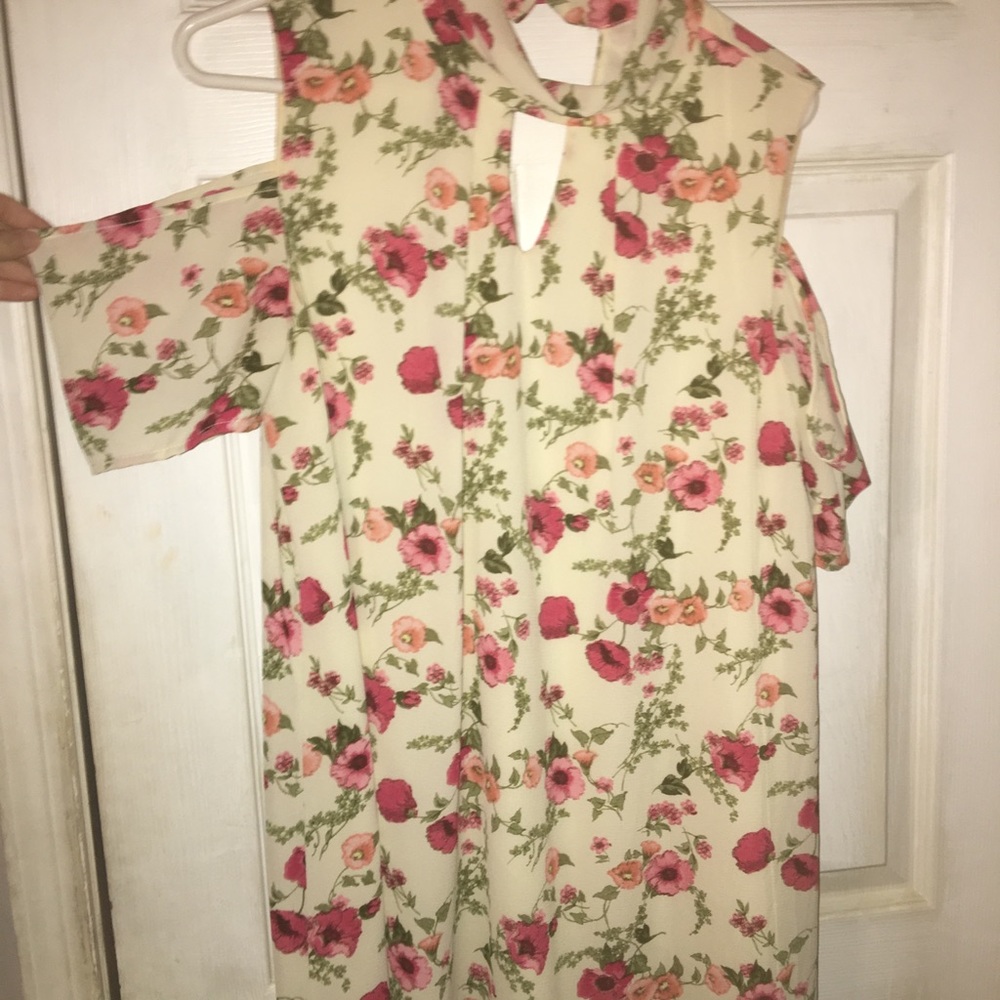 Short floral cold shoulder dress